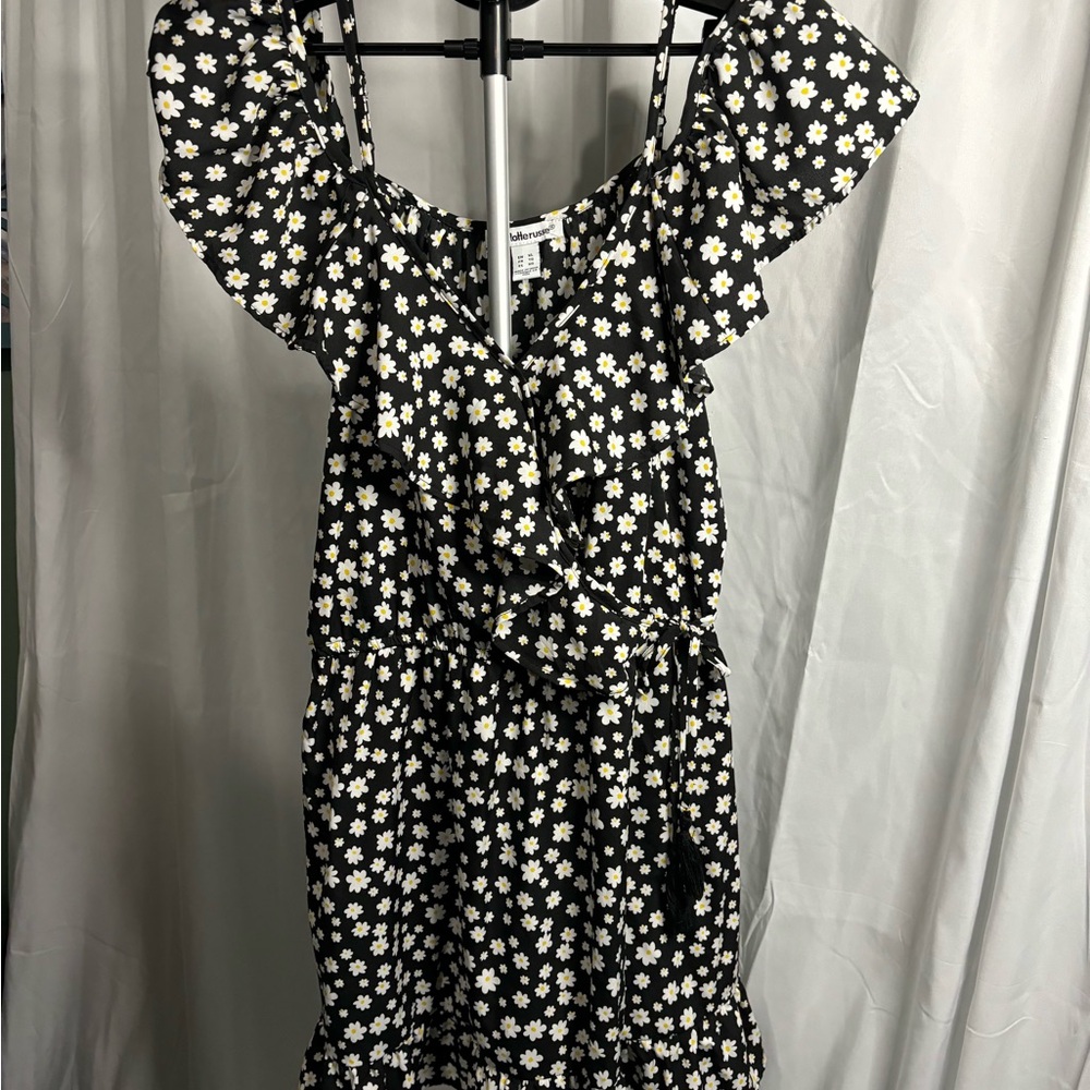 Charlotte Russe Black and White Ruched Mini Sundress